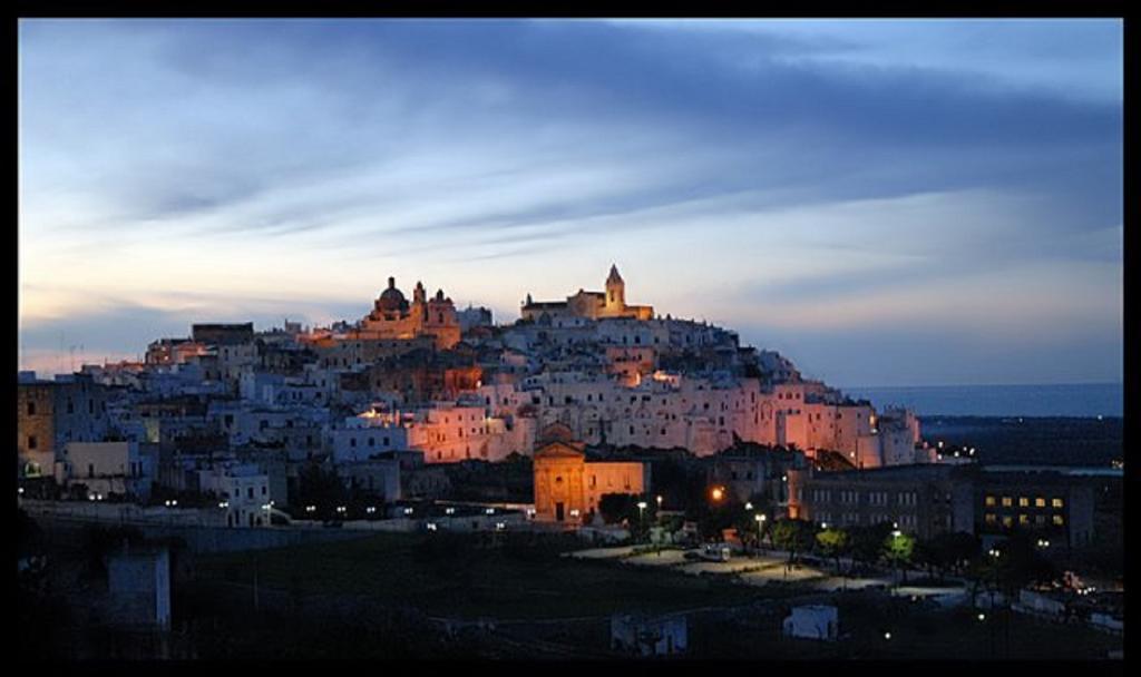 Aurasia Al Borgo Antico Ostuni Εξωτερικό φωτογραφία